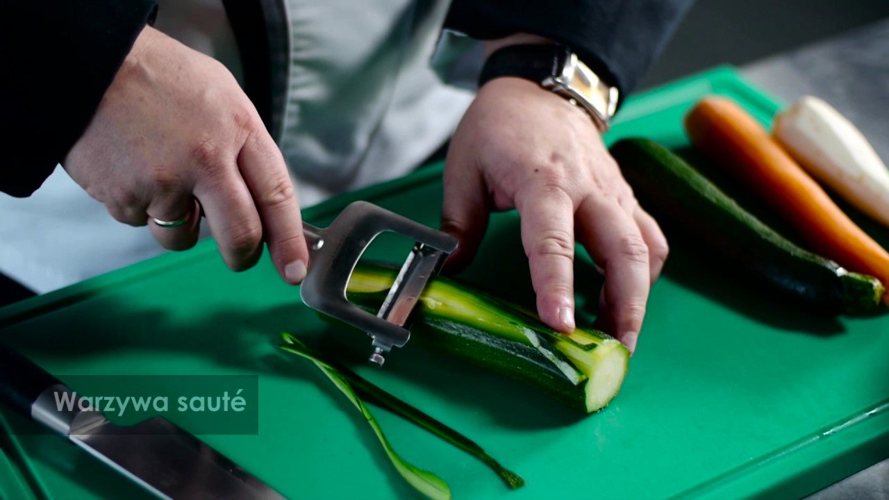 Polędwica wołowa/ Warzywa sauté/ Demi Glace w płynie CHEF