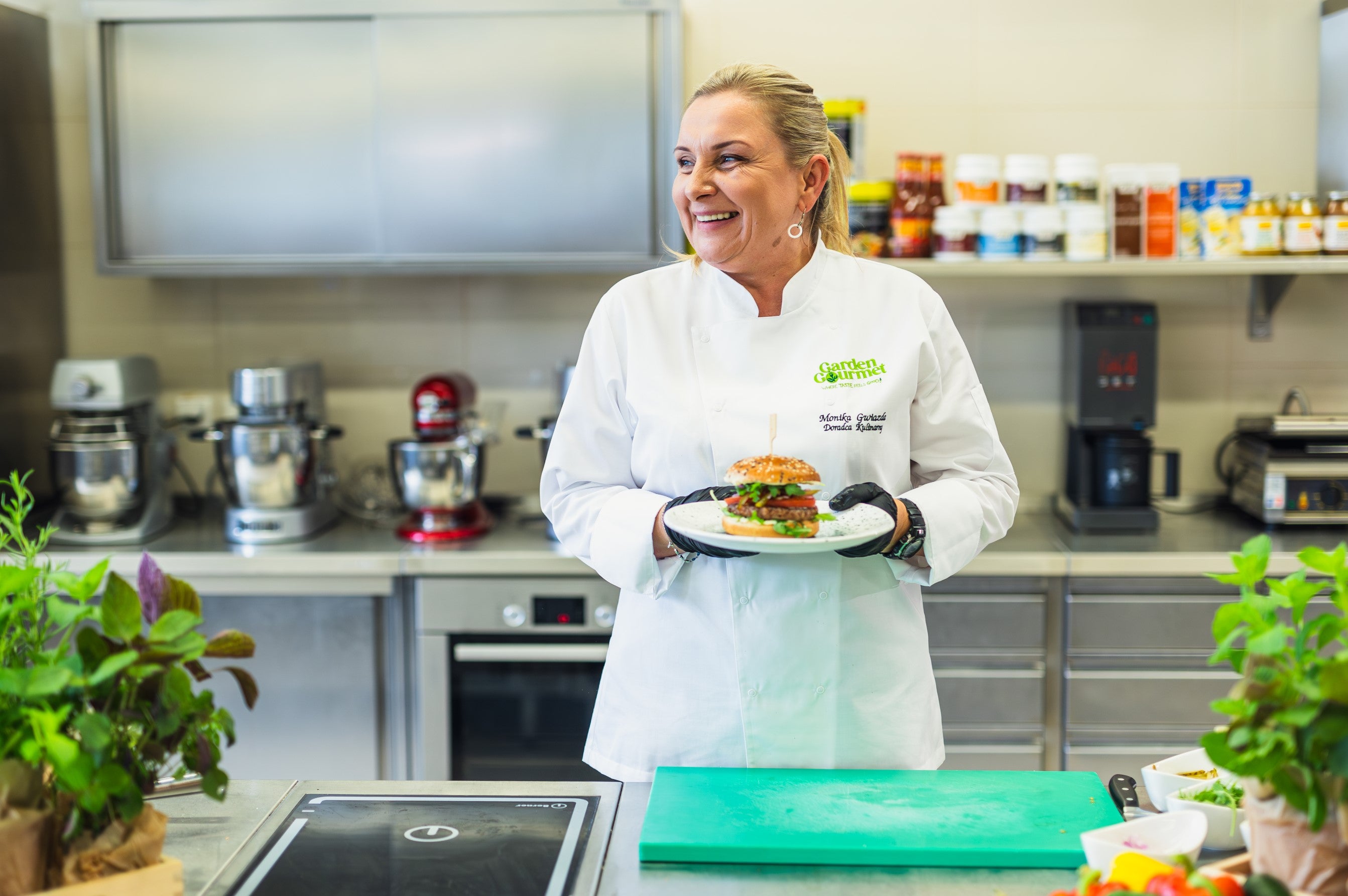 Monika Gwiazda video