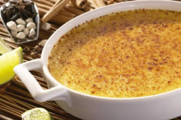 Crème Brûlée z palonym cukrem