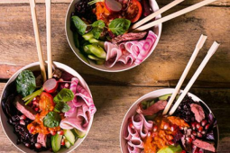 Roast beef bowl z czarnym ryżem