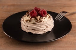 Beza kawowa z musem waniliowym