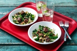 Stir fry z klopsikami