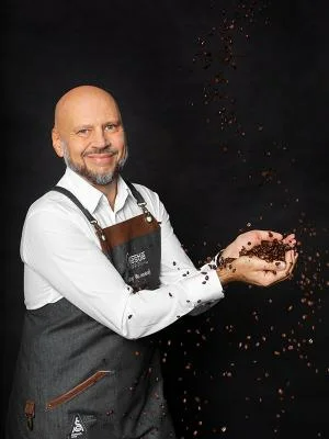 Maciej Borowiecki